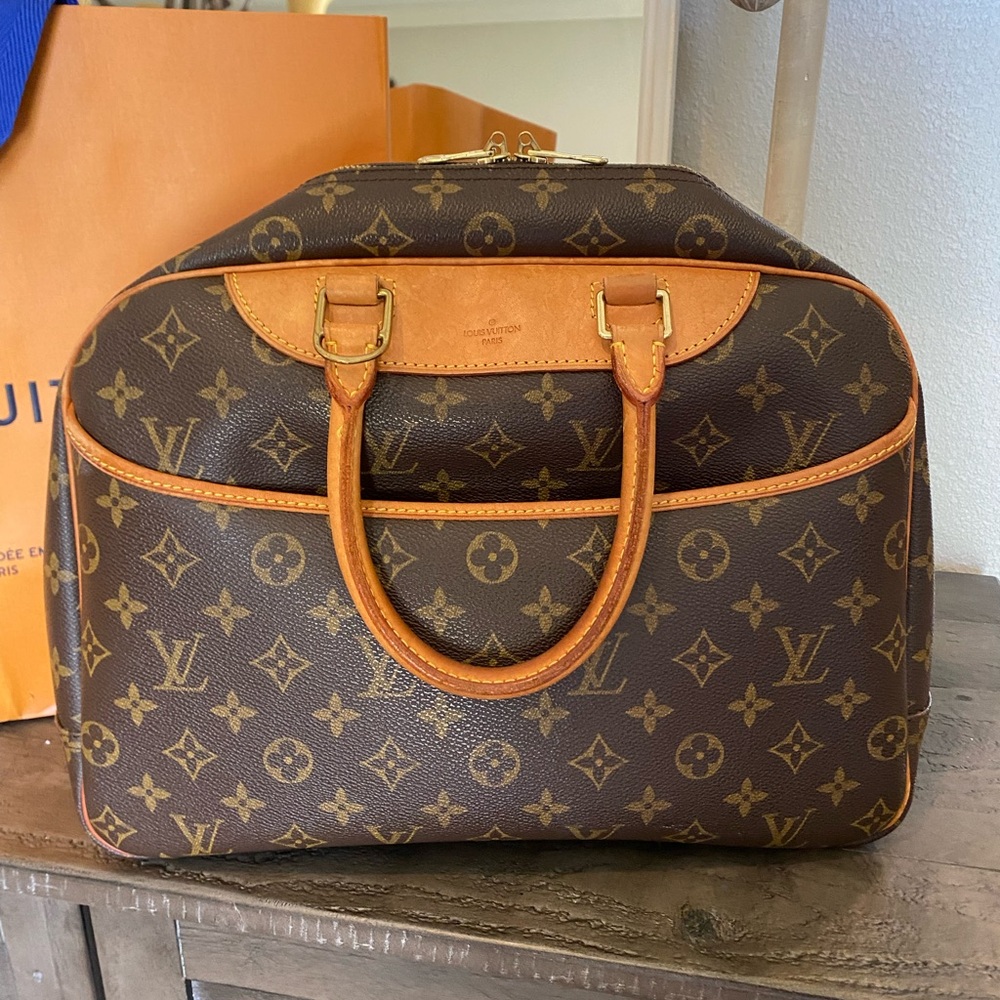 Louis Vuitton Brown Monogram Duffel with Tan Leather Trim - Picture 2 of 11